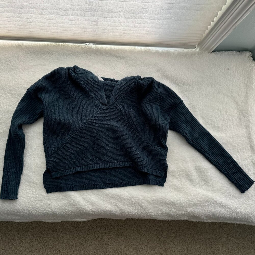 Daily Practice by Anthropologie Sweater Hoodie Set